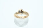 Ring i gult gull med diamant - Bilde 2
