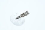 Ring i hvitt gull med diamanter