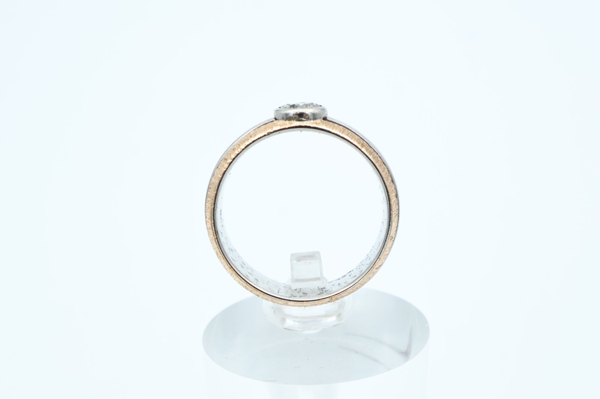 Ring i flerfarget gull med diamant - Bilde 3