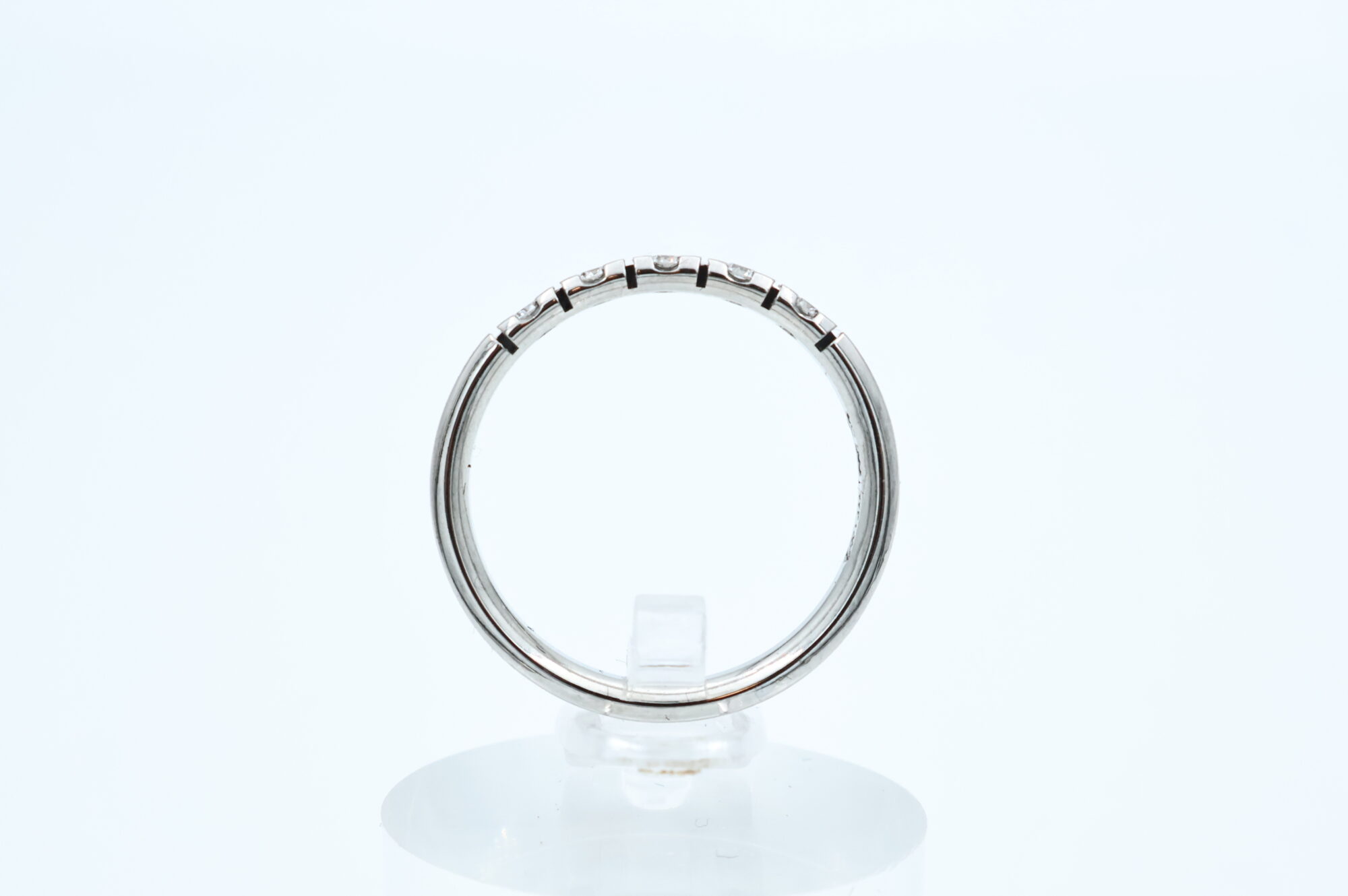 Ring i hvitt gull med diamanter - Bilde 3