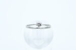 Ring i hvitt gull med diamant - Bilde 2