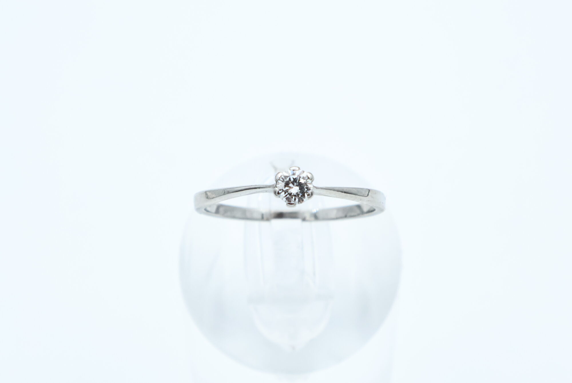Ring i hvitt gull med diamant - Bilde 2