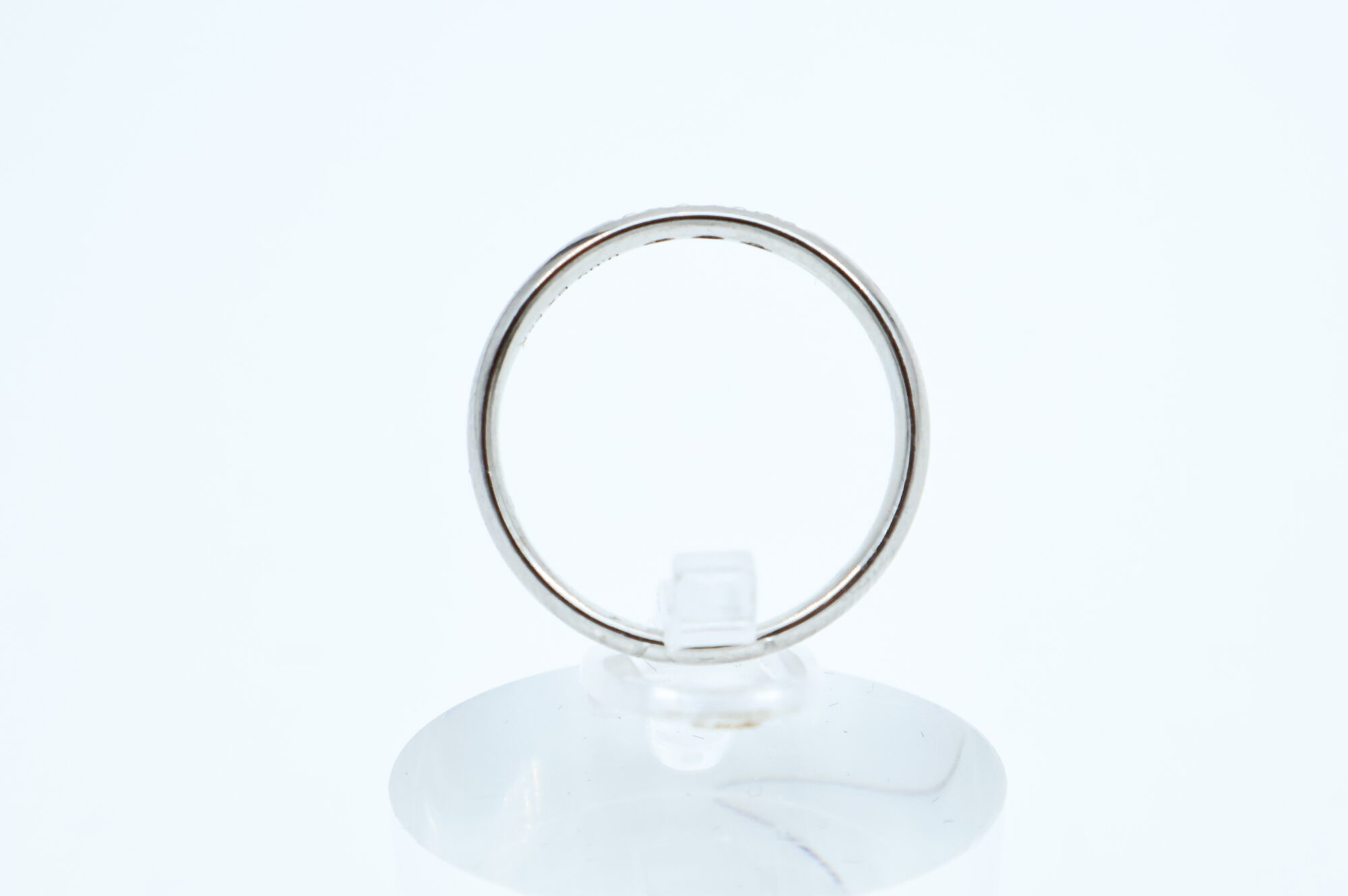 Ring i hvitt gull med diamanter - Bilde 3