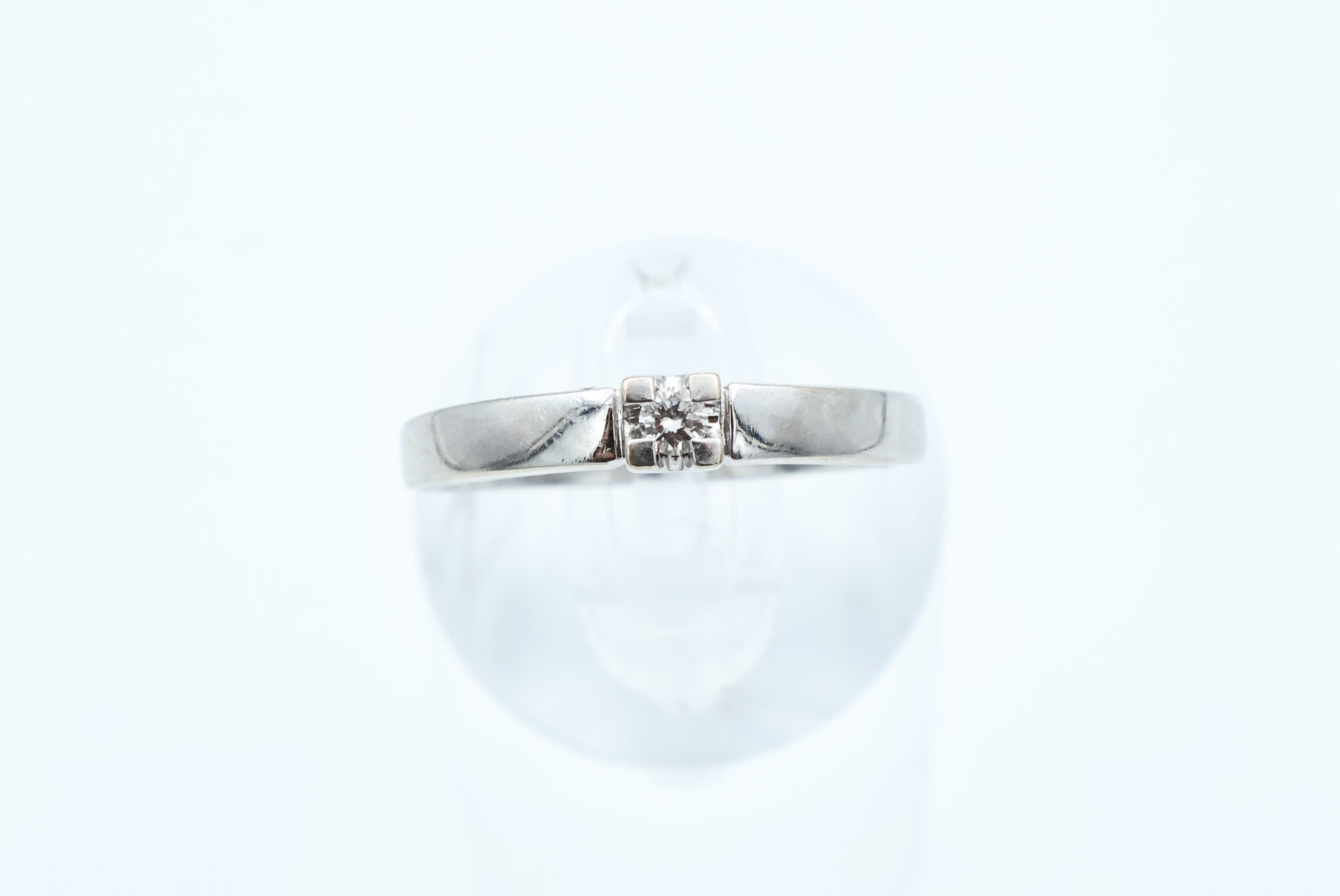 Ring i hvitt gull med diamant - Bilde 2
