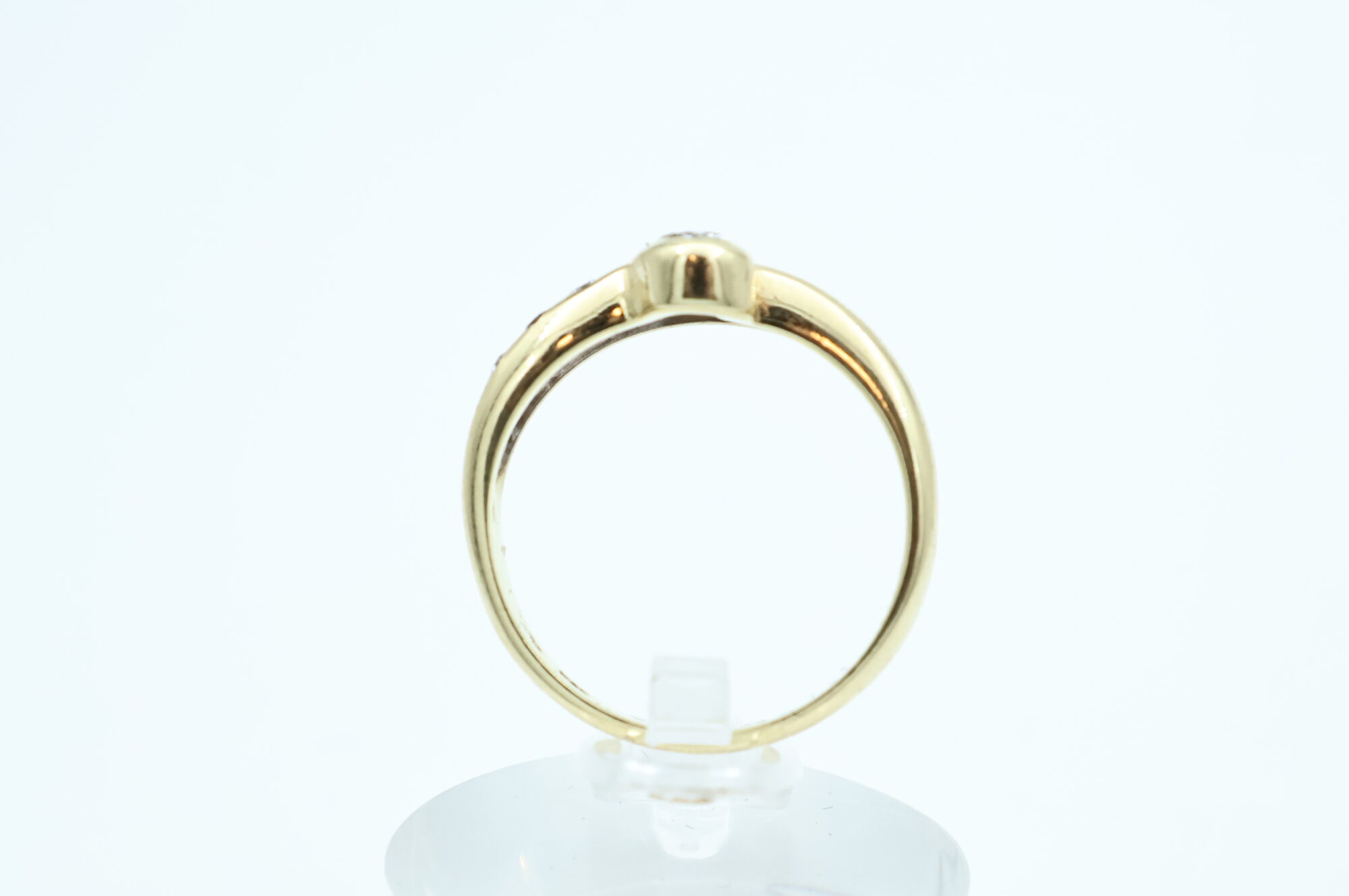 Ring i flerfarget gull med diamanter - Bilde 3