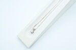 Anheng i hvitt gull med diamant (0,25ct)