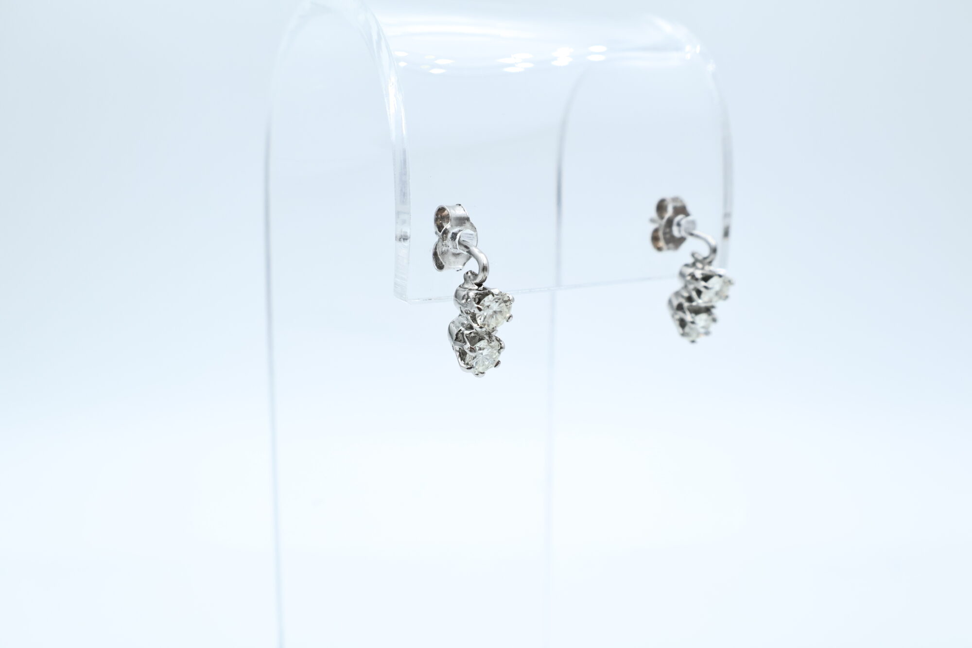 Ørepynt i hvitt gull med diamant (4x0.20ct) - Bilde 1