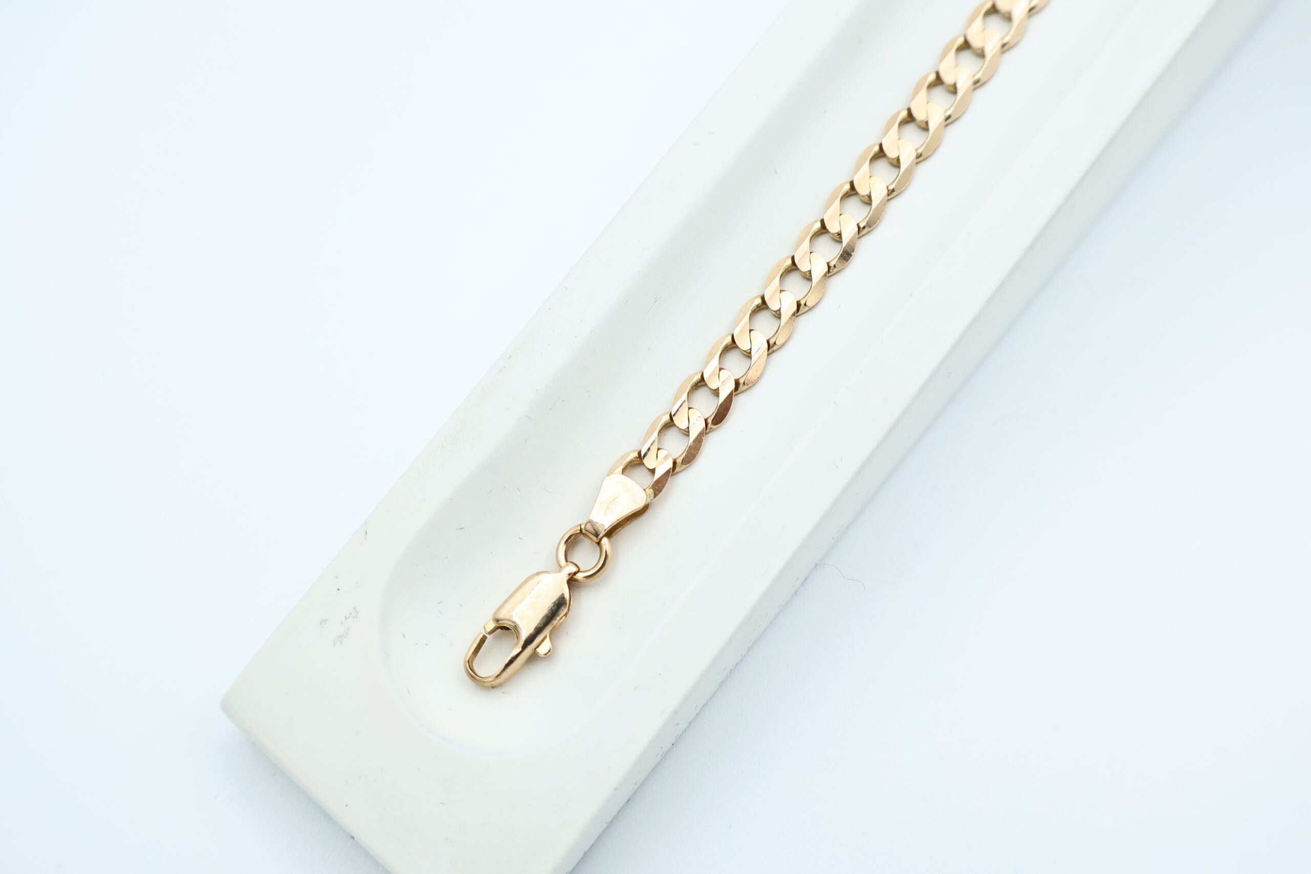 IMG_9662 Smykke i gult gull - Bilde 1