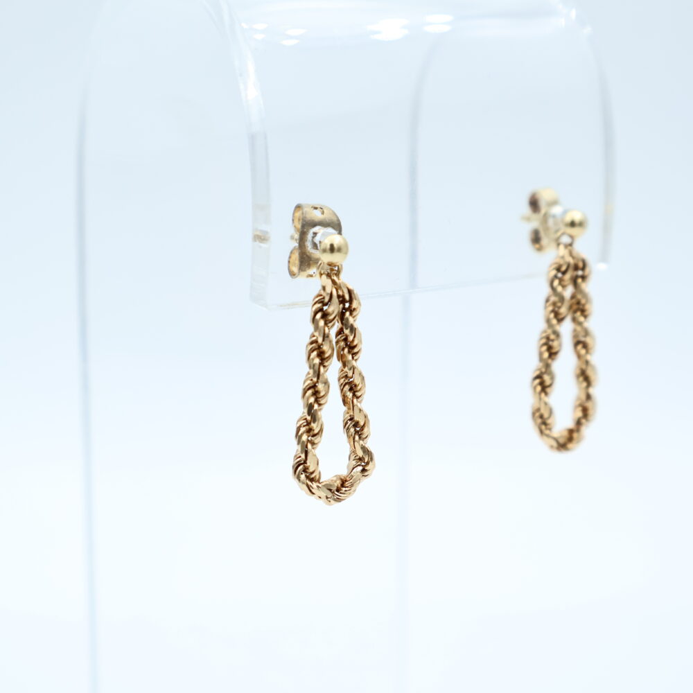 Ørepynt i gult gull