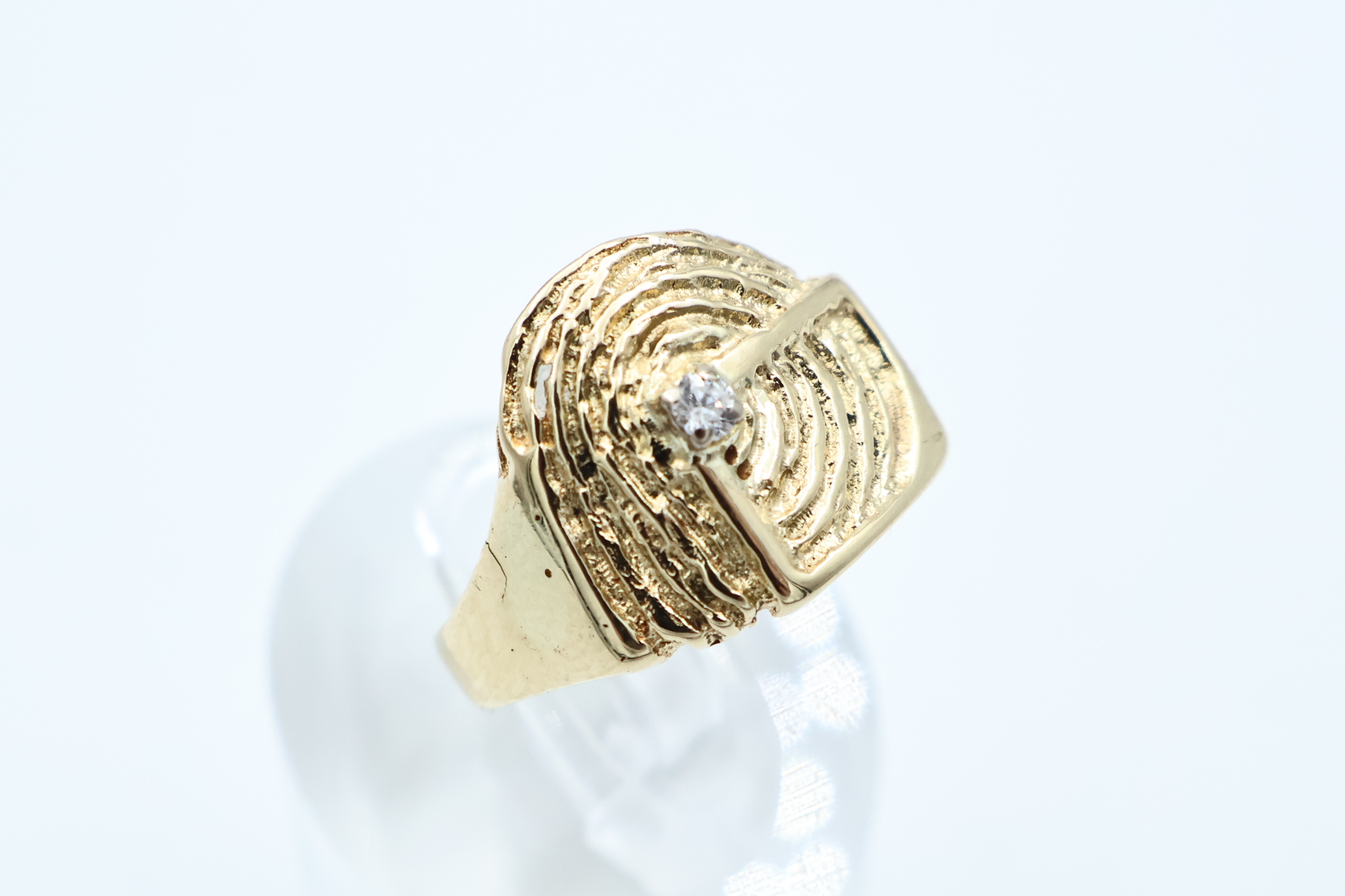 IMG_0593 Ring i gult gull - Bilde 1