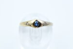 Ring i gult gull med blå sten - Bilde 2