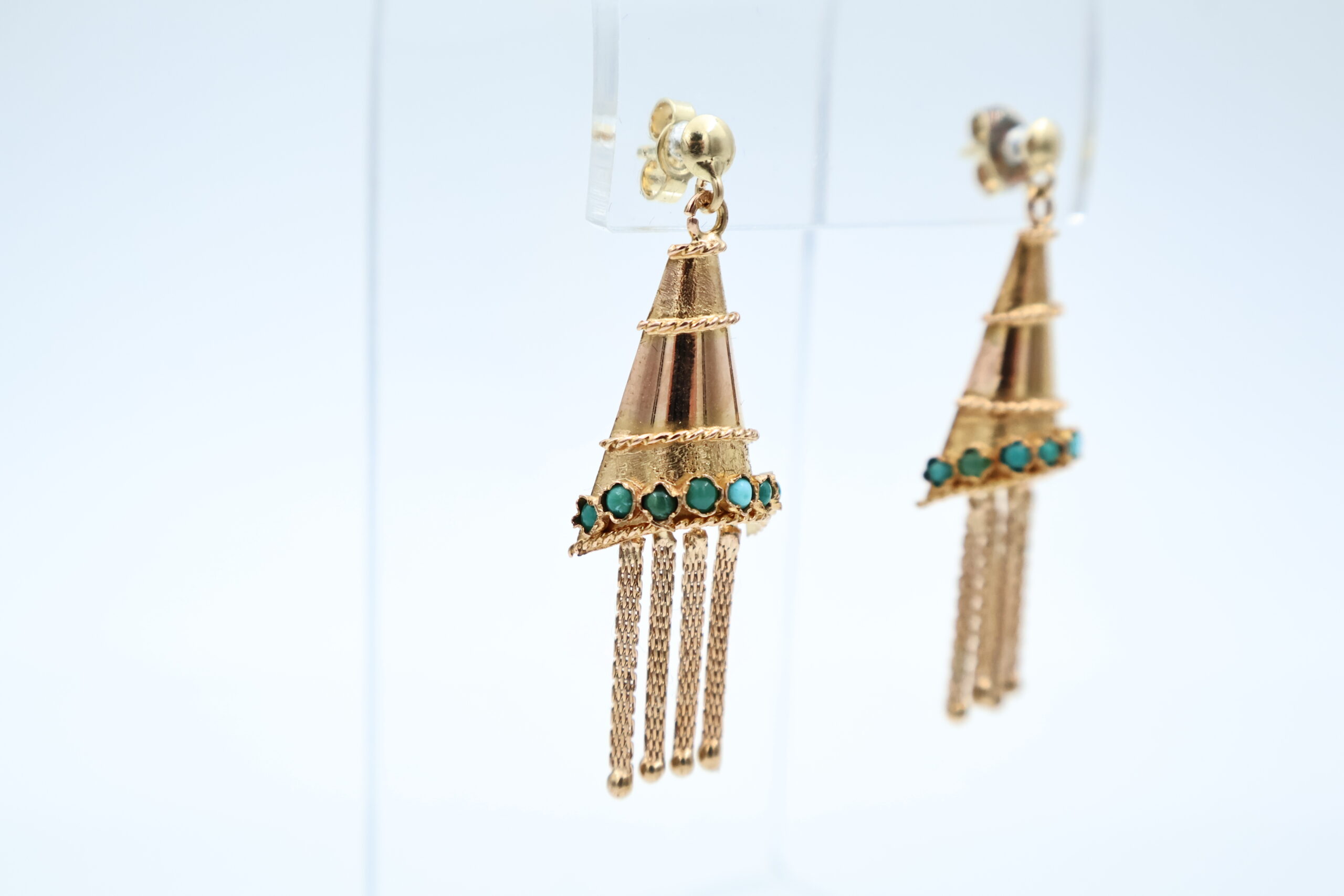 IMG_1226 Ørepynt i gult gull med turkis stener - Bilde 1