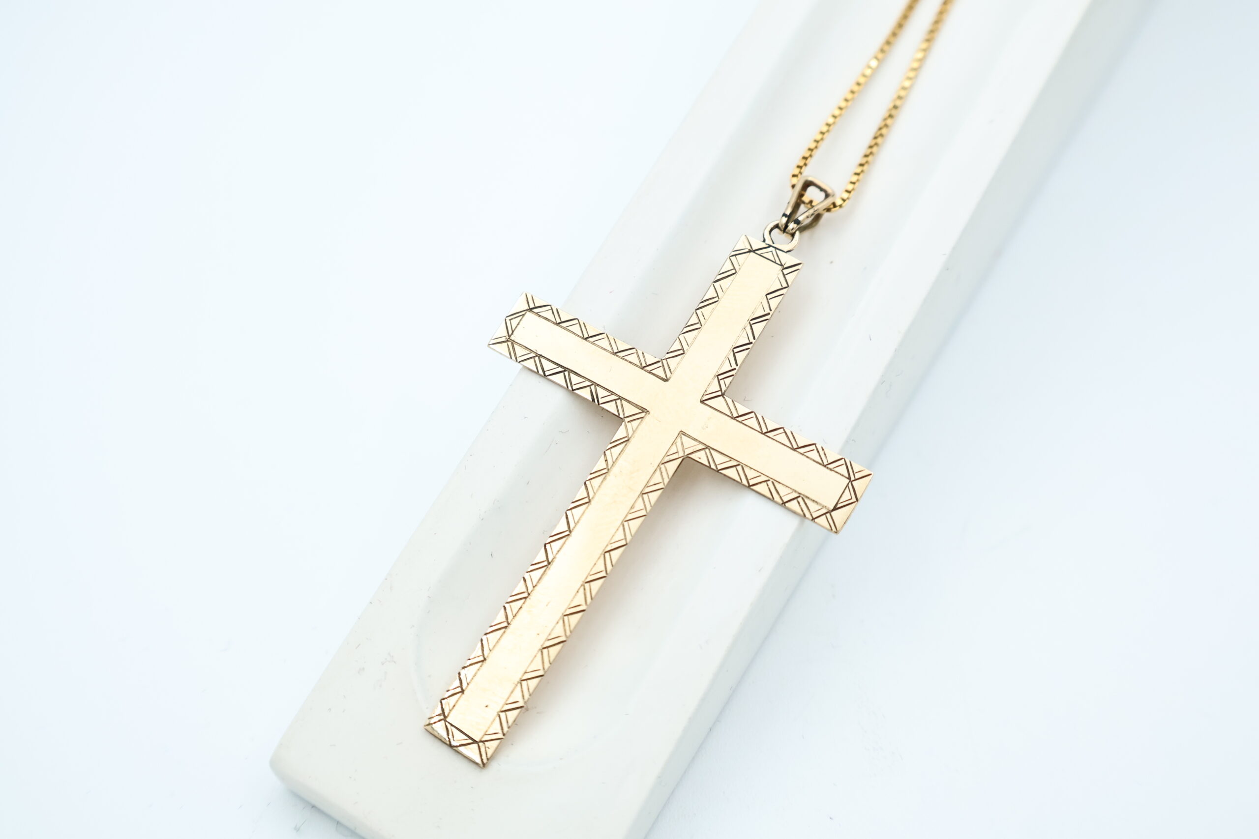 IMG_1760 Anheng i gult gull - Bilde 1