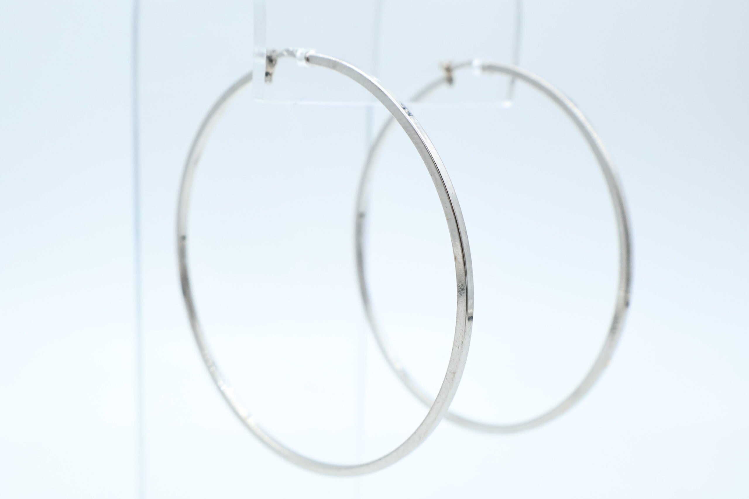 IMG_1803 Ørepynt i hvitt gull - Bilde 1