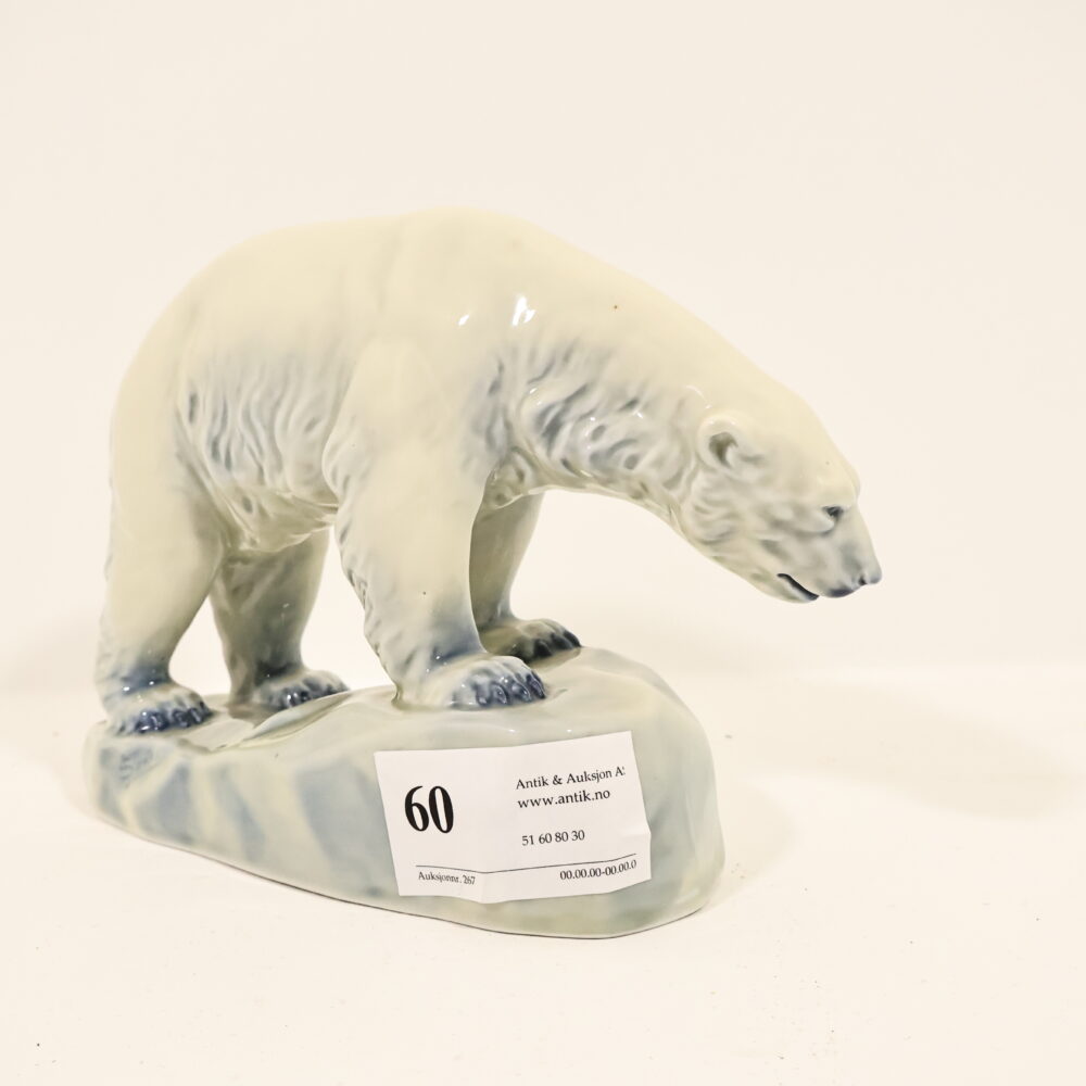 (060) Porselensfigur, Porsgrunn Isbjørn, Feb 1940