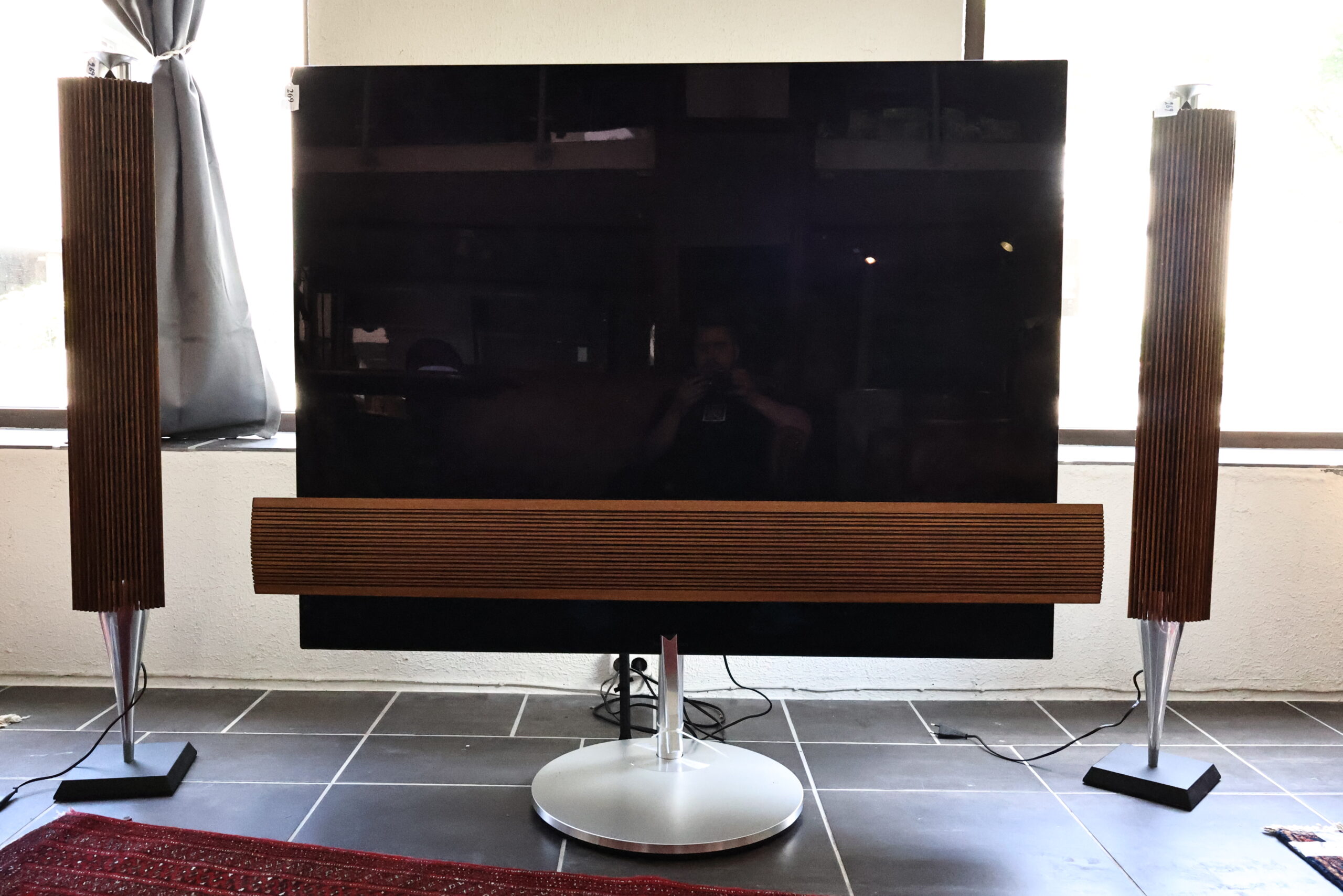 IMG_3863 (268) B&O Tv, Eclipse 65, 4K OLED tv + Beo høyttaler 2stk + subwoofer - Bilde 1